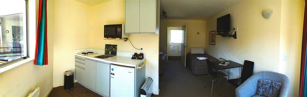 Caples Court & 4* Queenstown