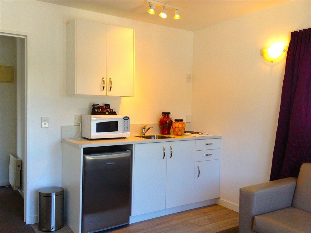 Motel Caples Court & 4*