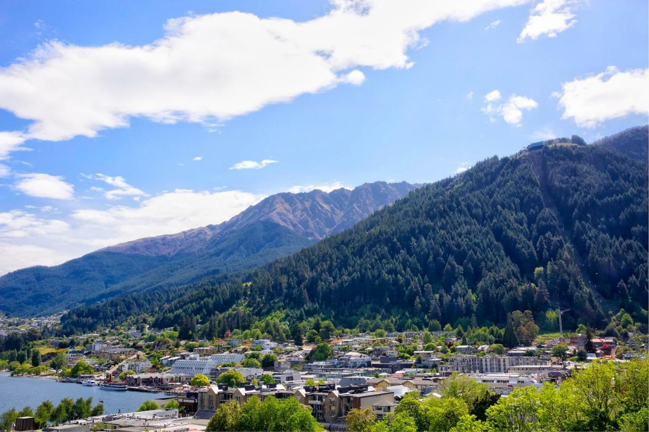 Caples Court & 4* Queenstown