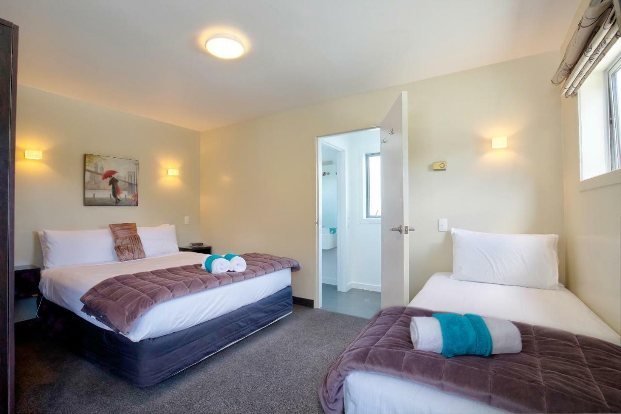 Motel Caples Court & 4*
