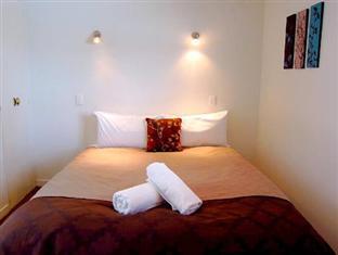 Motel Caples Court & 4*